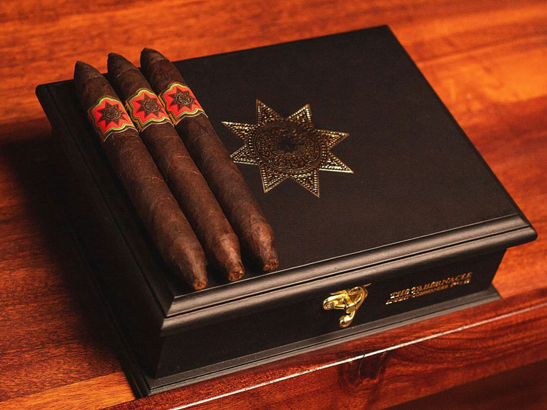Lovagparancsnoki cím ihlette a Foundation Cigar Company új szivarját